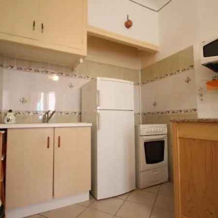 Charmant T2 Au Rdc Proche Port Et Commerces, Port-vendres - Fr-1-309-300 Apartmán *